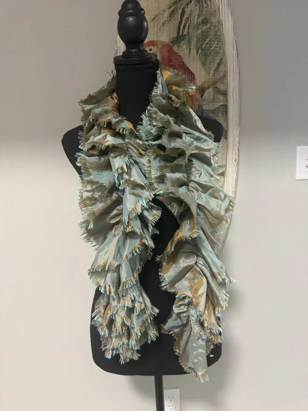 Stunning Vintage Boutique Frayed Petal Ruffled Silk Scarf